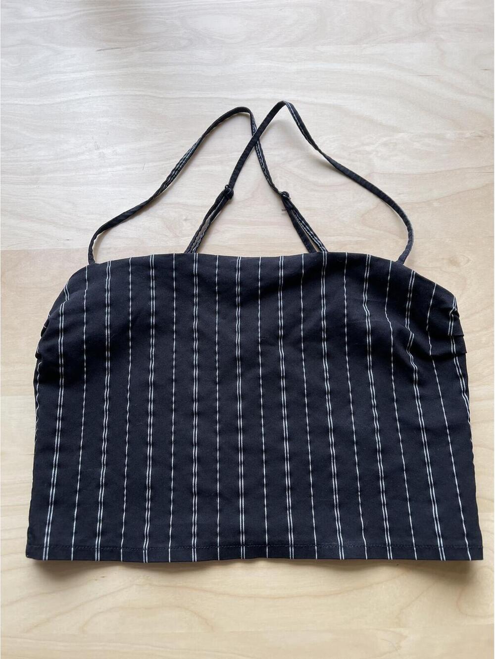 Divided Black Striped Crop Top with Adjustable Straps